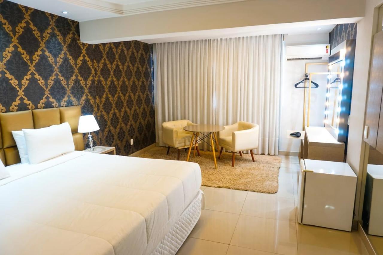 Hotel Pedra Negra Gov. Valadares Говернадор-Валадарес Екстер'єр фото