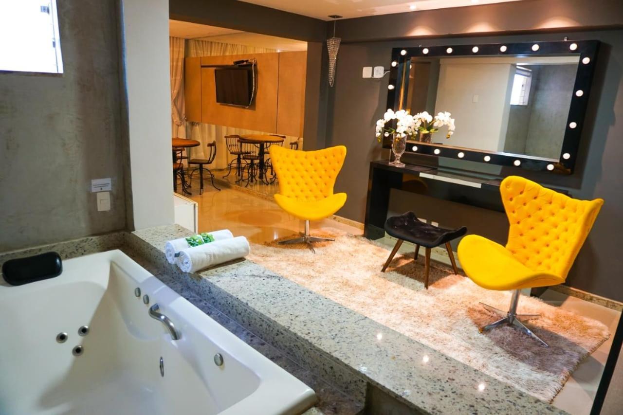 Hotel Pedra Negra Gov. Valadares Говернадор-Валадарес Екстер'єр фото